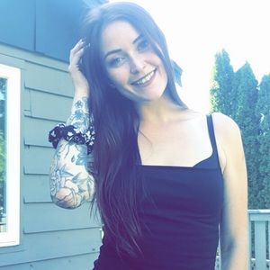 Meet your Posher, Rebecca